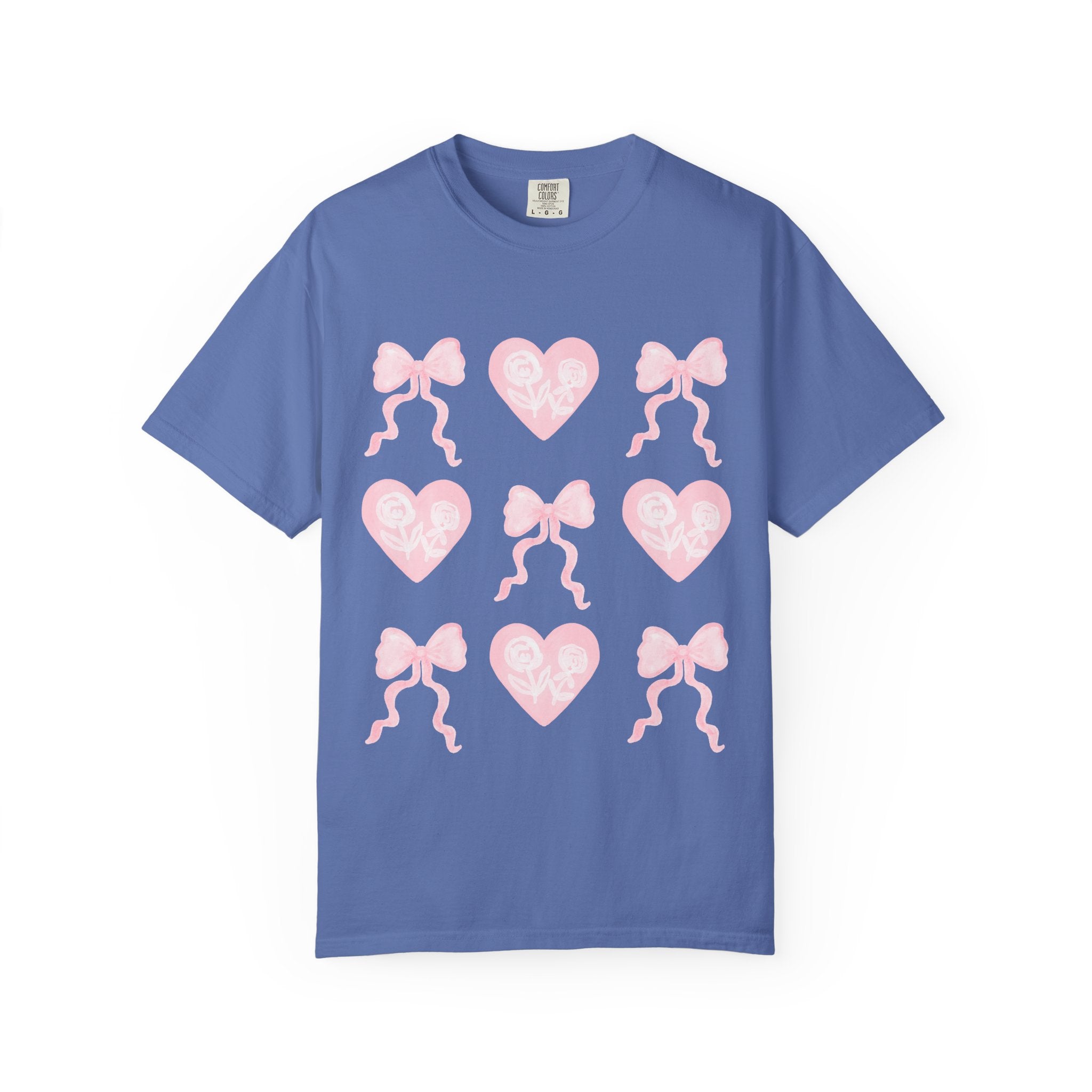 Pink Heart & Bow Graphic T-Shirt — Cute Retro Valentine Tee