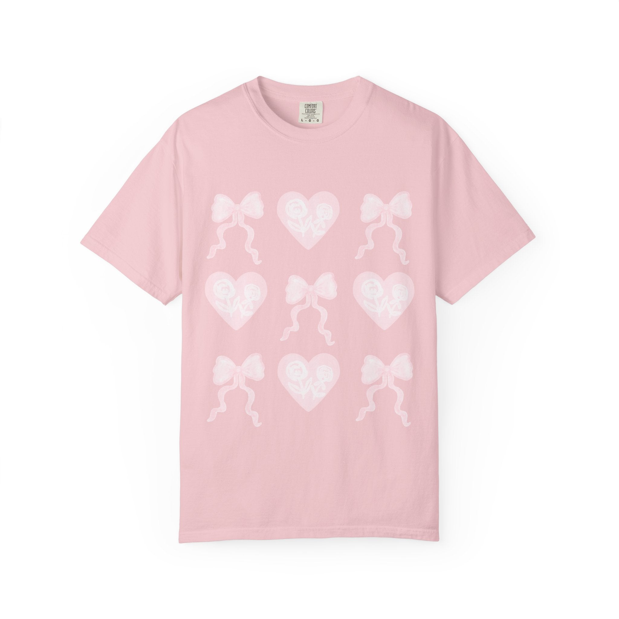 Pink Heart & Bow Graphic T-Shirt — Cute Retro Valentine Tee
